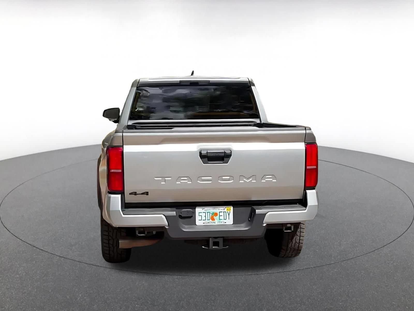 Thumbnail: 2025 Toyota Tacoma - 10