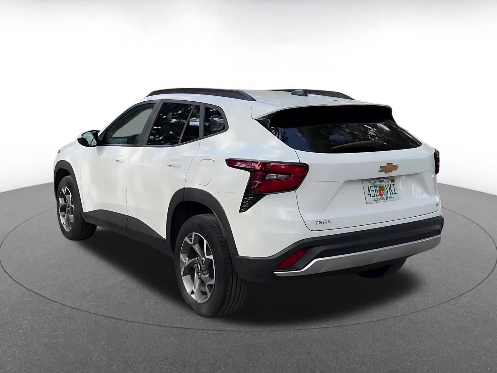 Thumbnail: 2025 Chevrolet Trax - 11