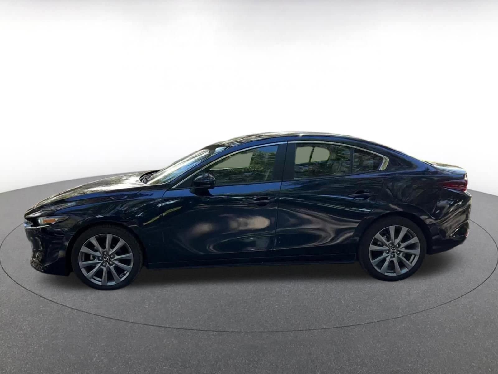 Thumbnail: 2025 Mazda Mazda3 - 9