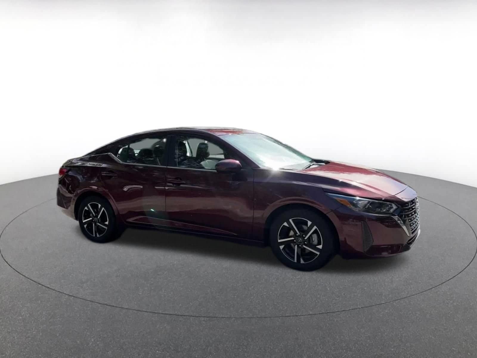 Thumbnail: 2025 Nissan Sentra - 2