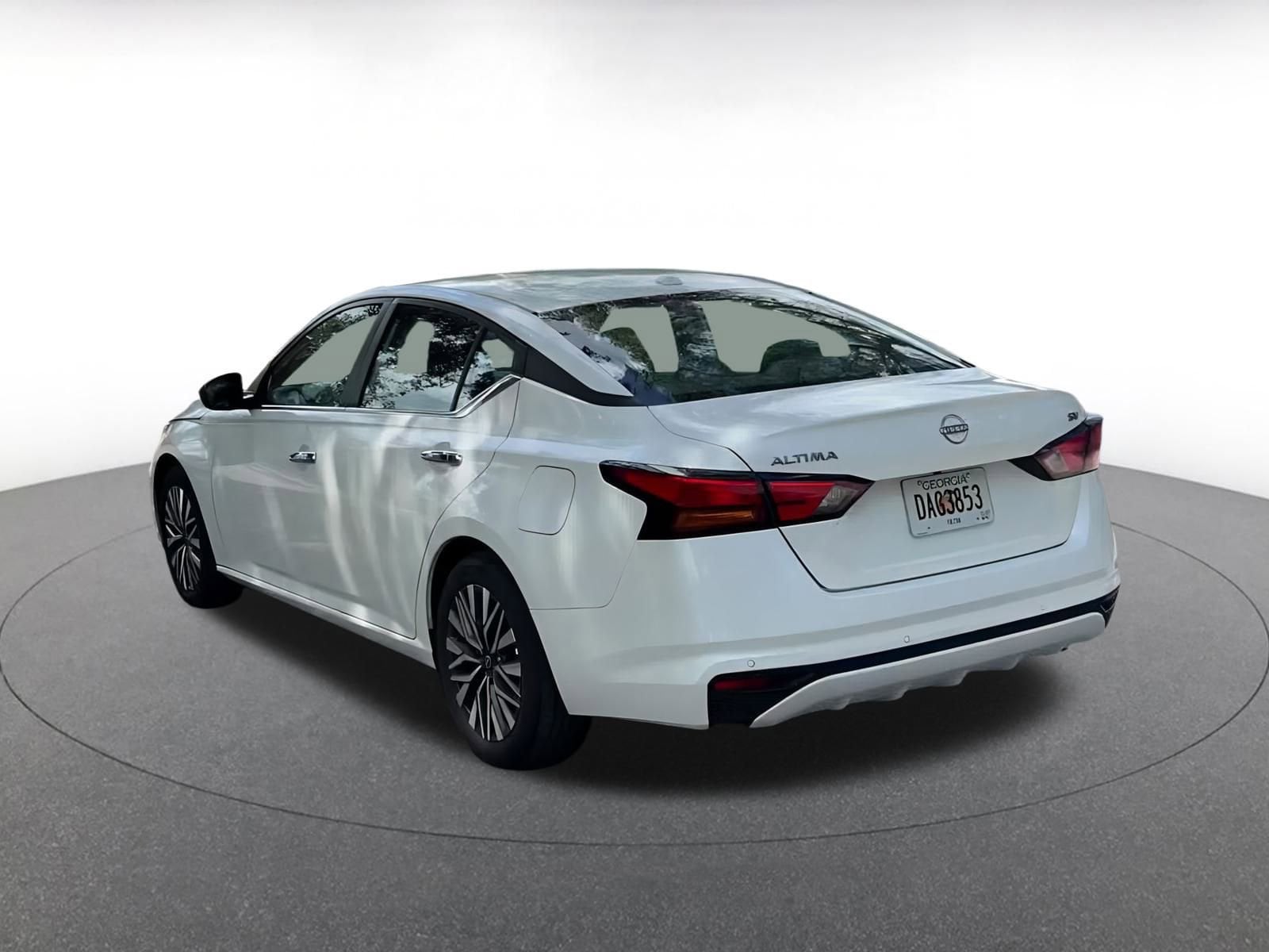 Thumbnail: 2024 Nissan Altima - 11
