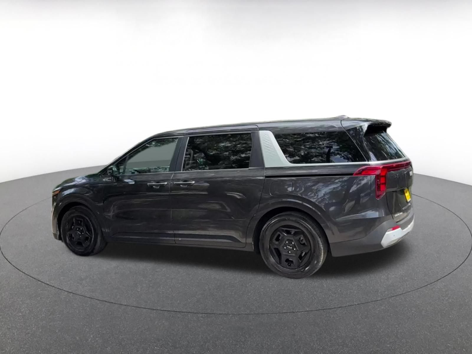 Thumbnail: 2026 Kia Carnival - 9