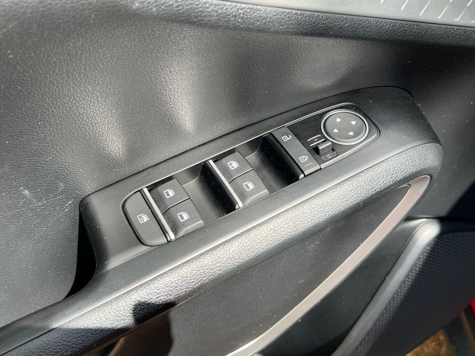 Thumbnail: 2025 Kia Soul - 18