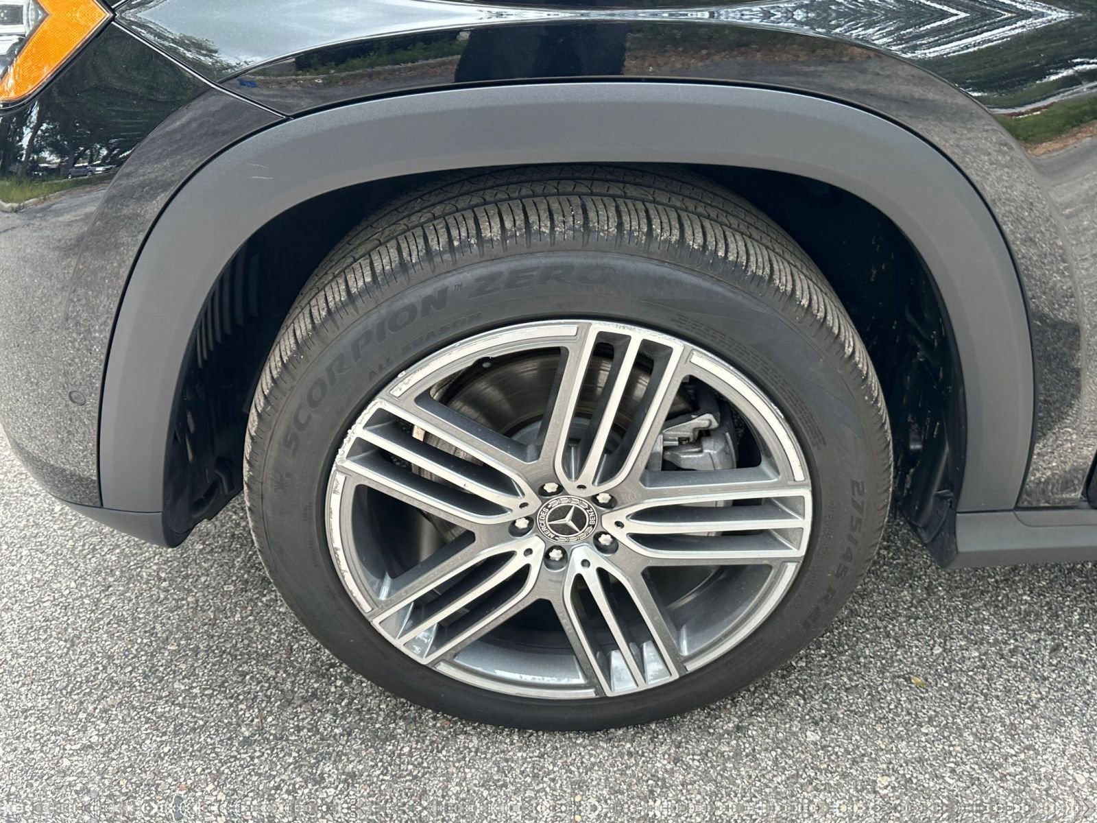 Thumbnail: 2024 Mercedes-Benz GLS - 23