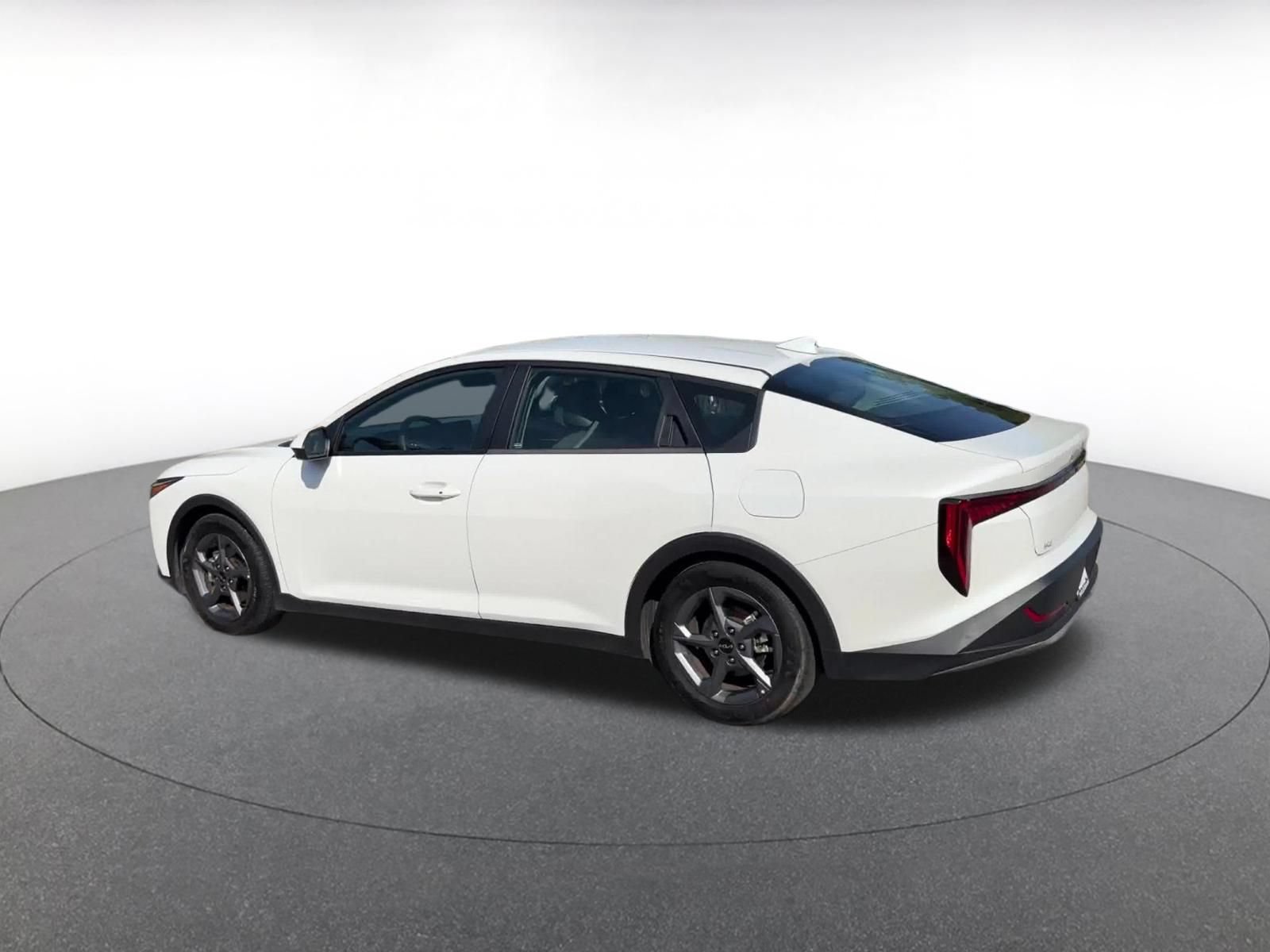 Thumbnail: 2025 Kia K4 - 8