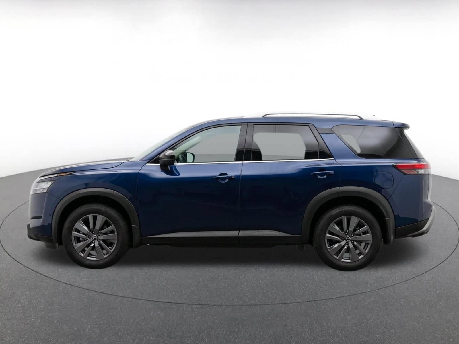 Thumbnail: 2025 Nissan Pathfinder - 4