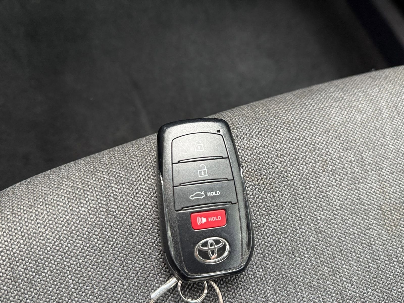 Thumbnail: 2025 Toyota Camry - 18