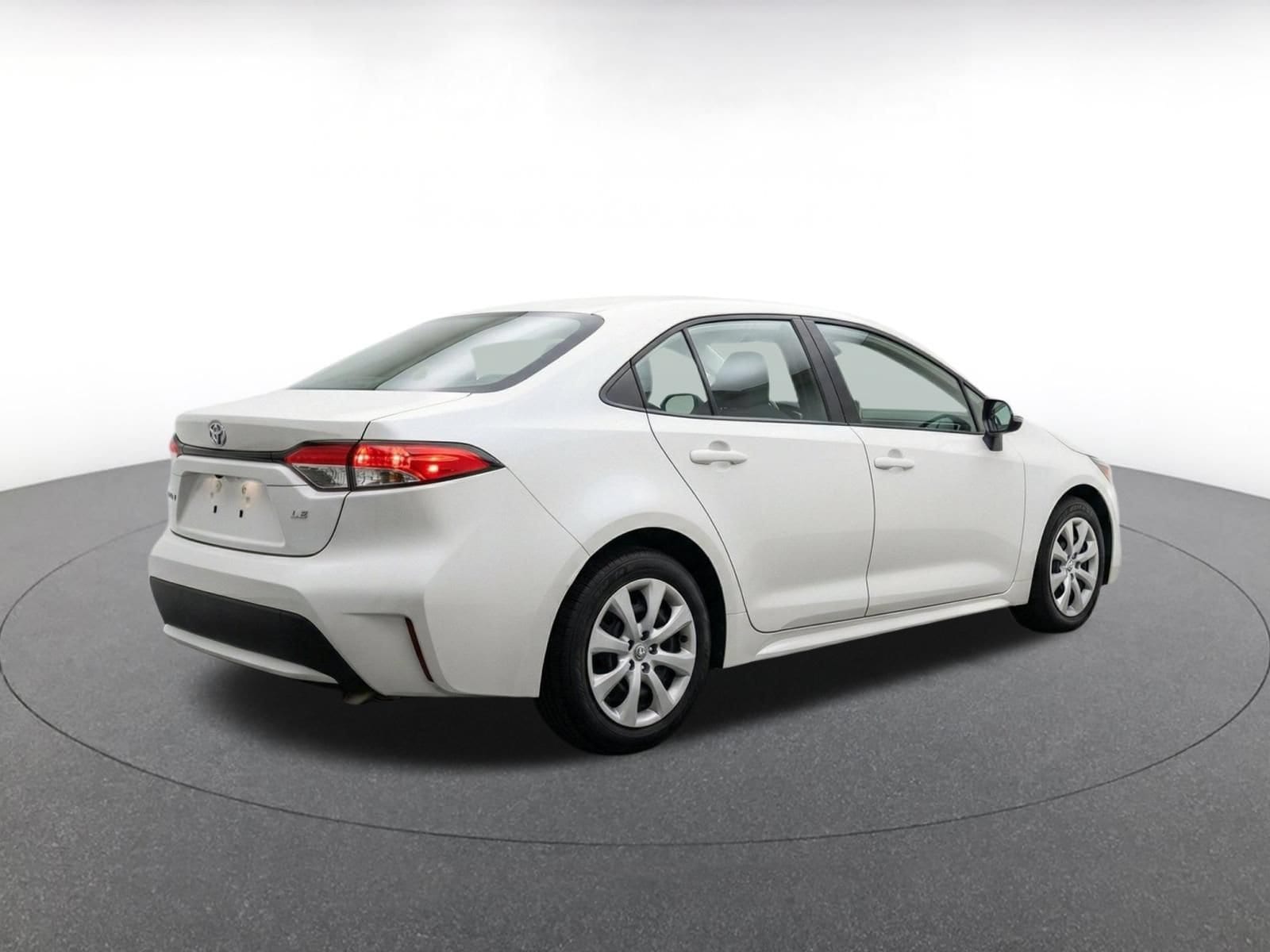 Thumbnail: 2025 Toyota Corolla - 9
