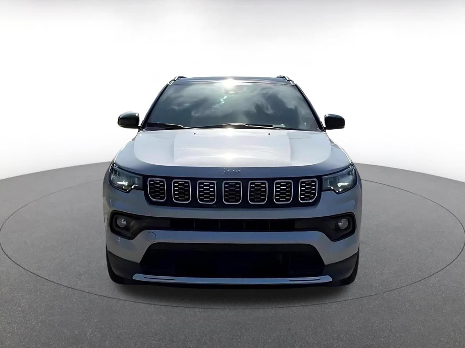 Thumbnail: 2025 Jeep Compass - 4