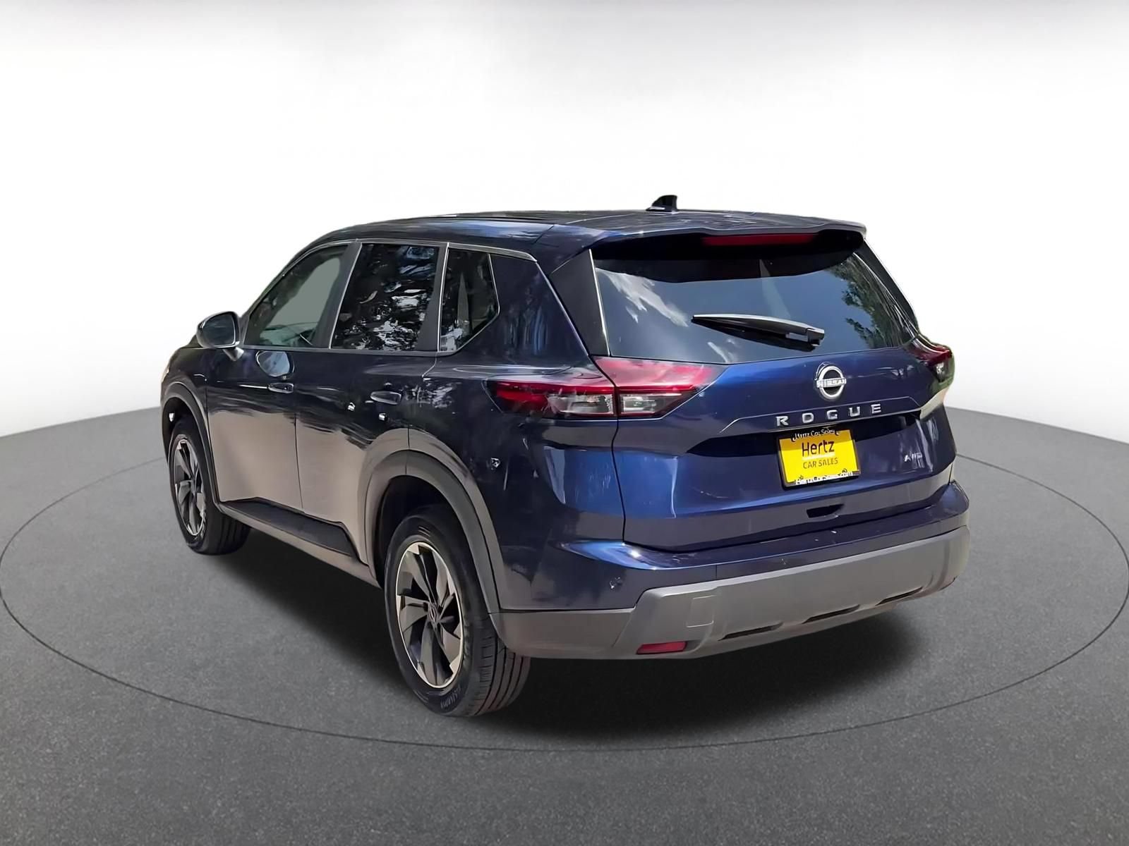 Thumbnail: 2025 Nissan Rogue - 11