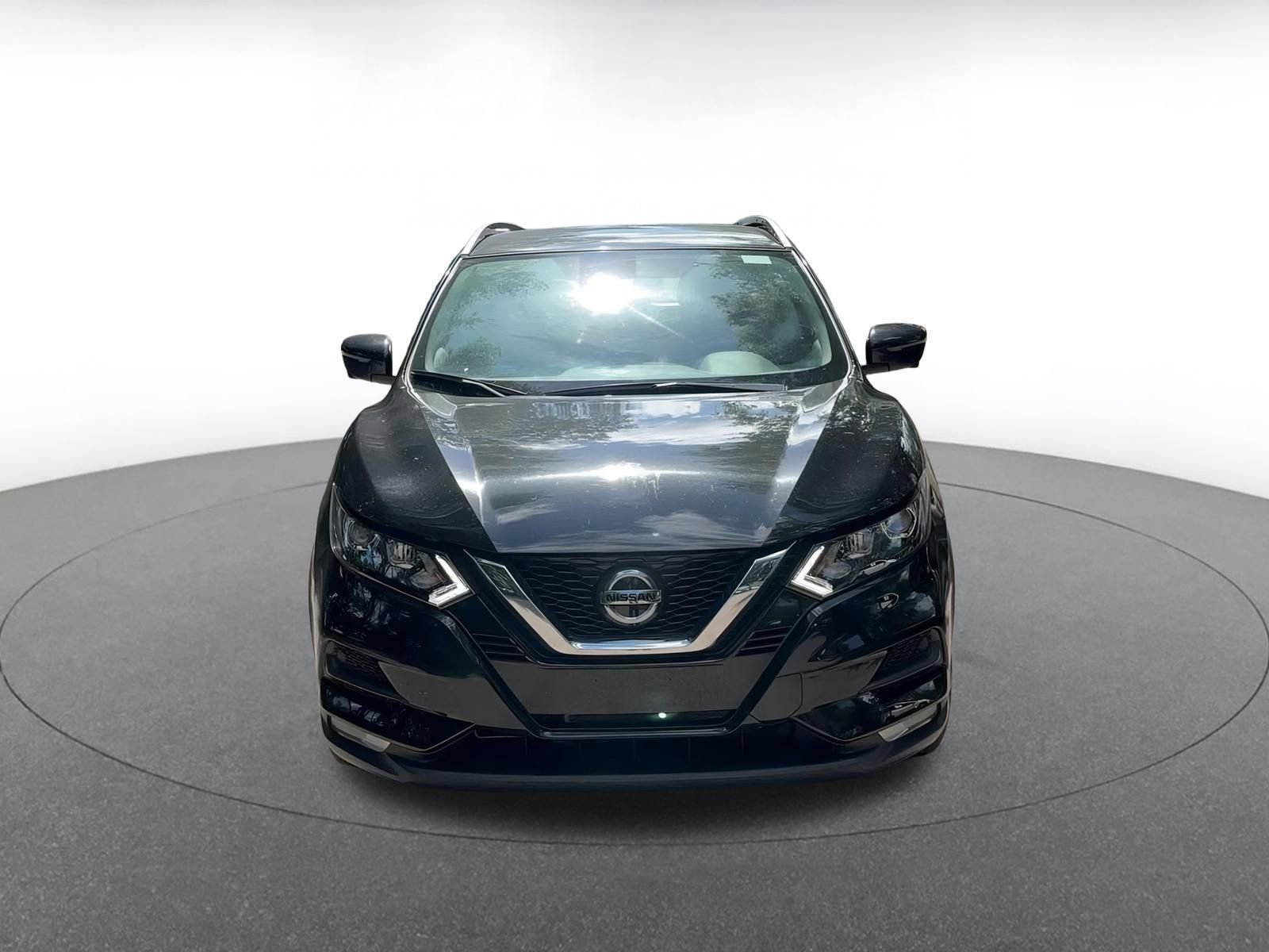 2022 Nissan Rogue Sport SV 5