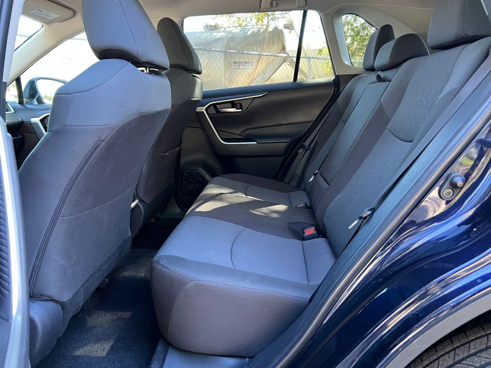 Thumbnail: 2025 Toyota RAV4 - 20