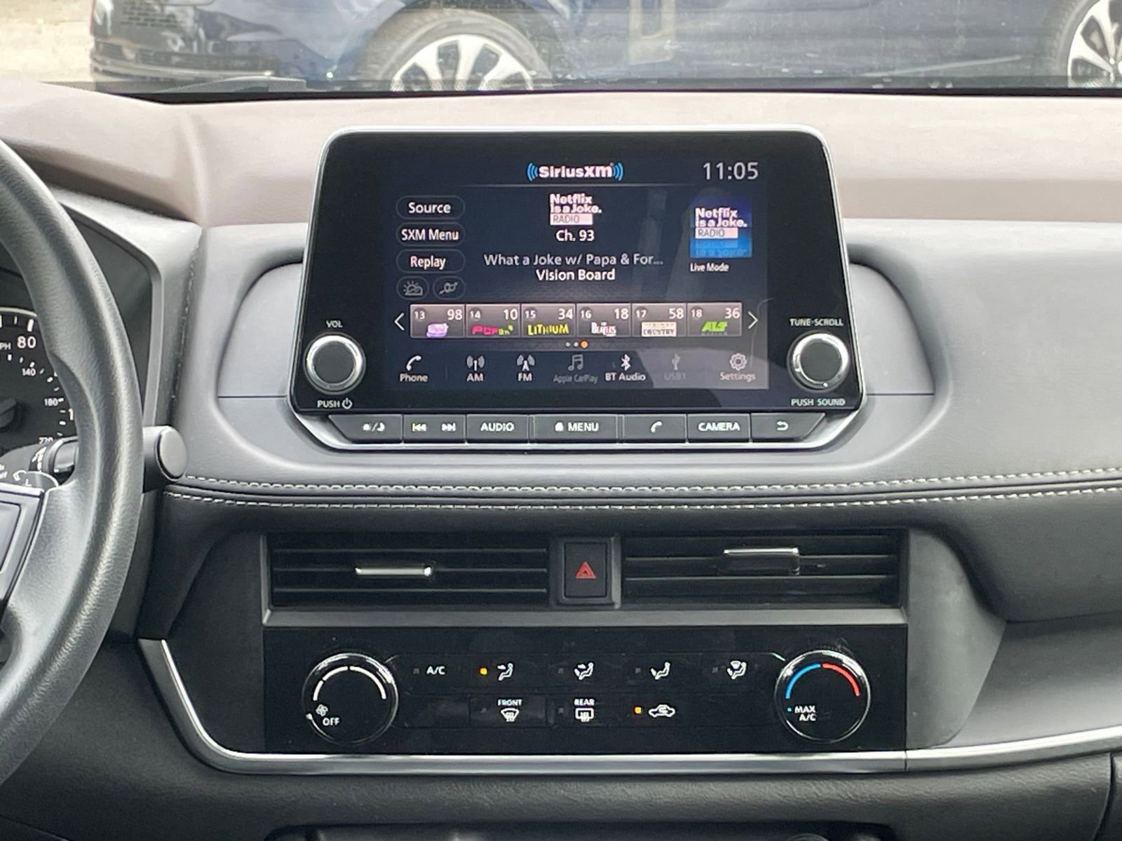 Thumbnail: 2023 Nissan Rogue - 21