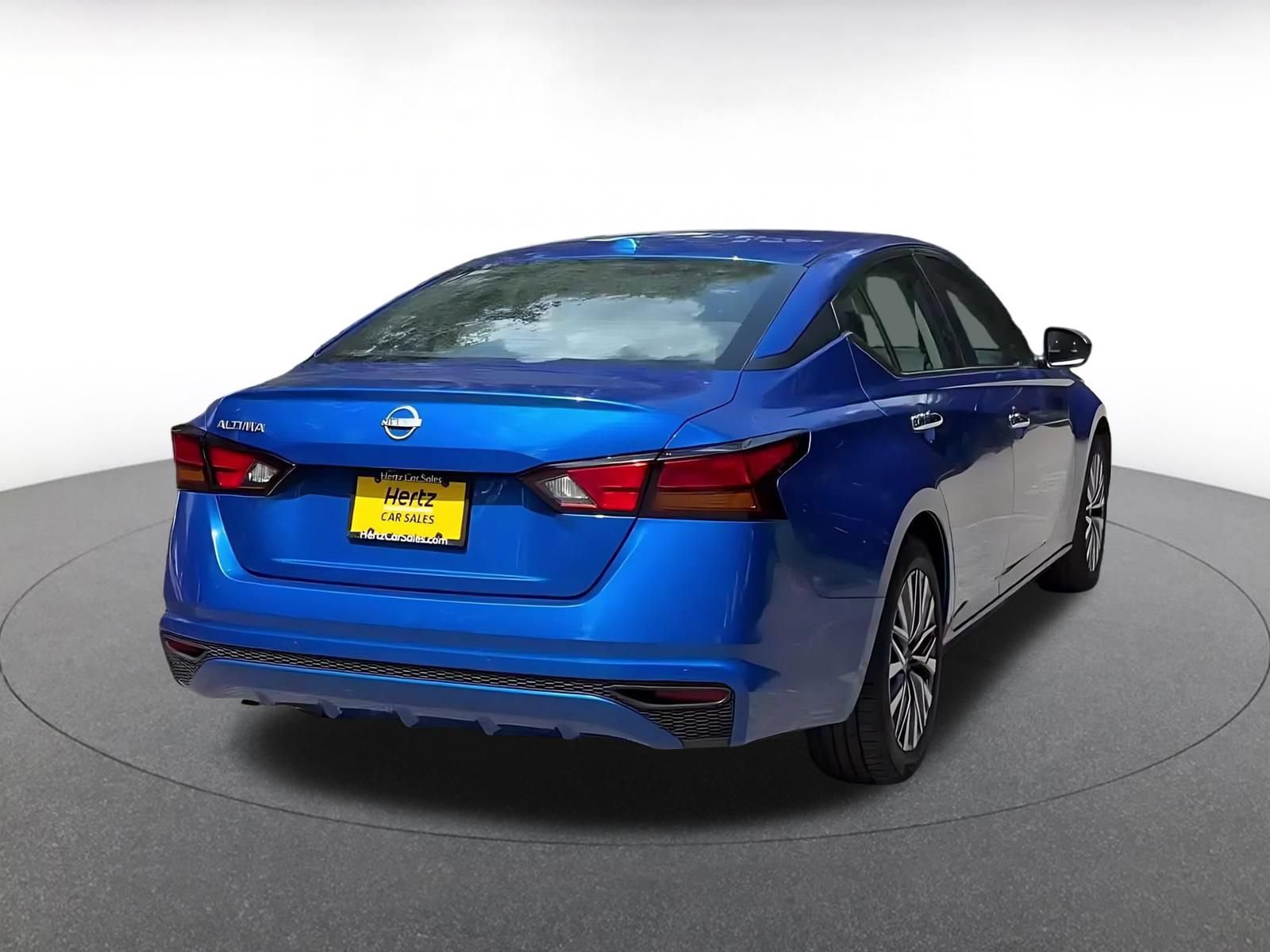 Thumbnail: 2025 Nissan Altima - 14