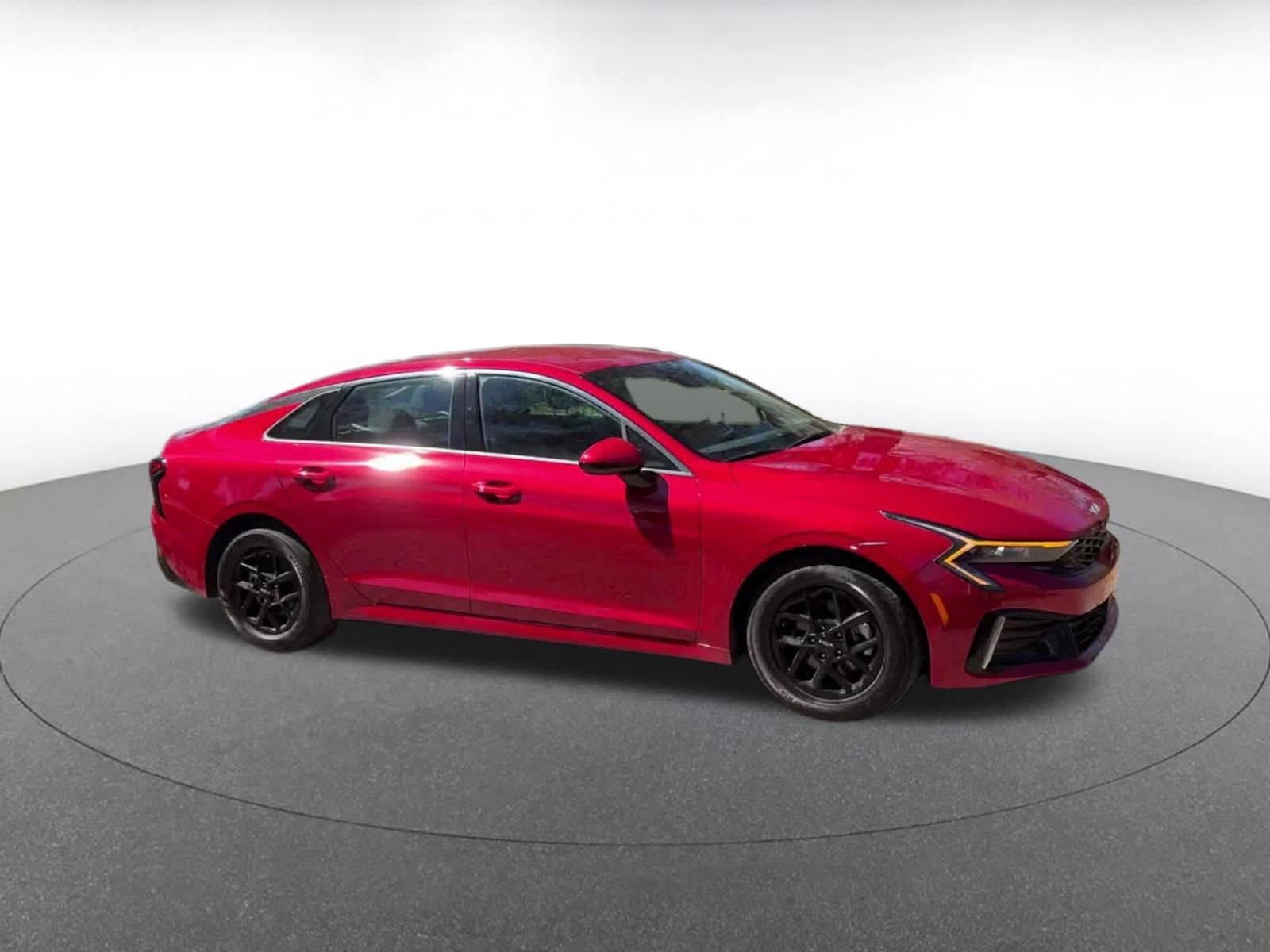 Thumbnail: 2025 Kia K5 - 2