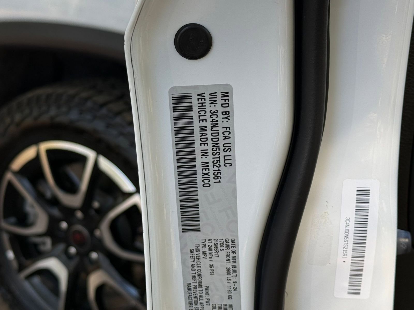 Thumbnail: 2025 Jeep Compass - 25