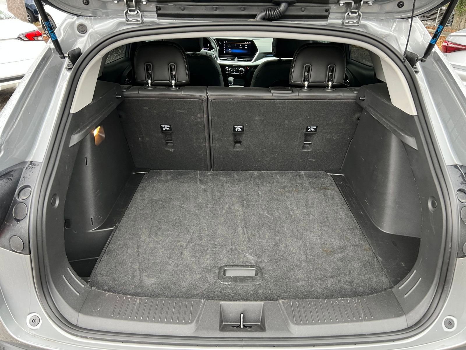 Thumbnail: 2025 Chevrolet Trax - 27