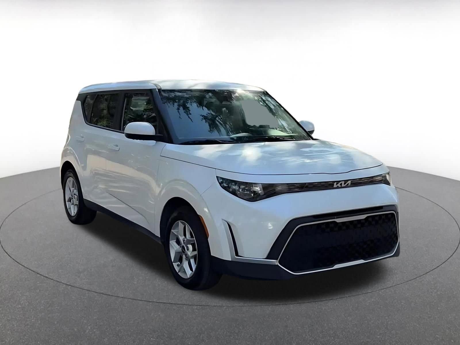 Thumbnail: 2025 Kia Soul - 3