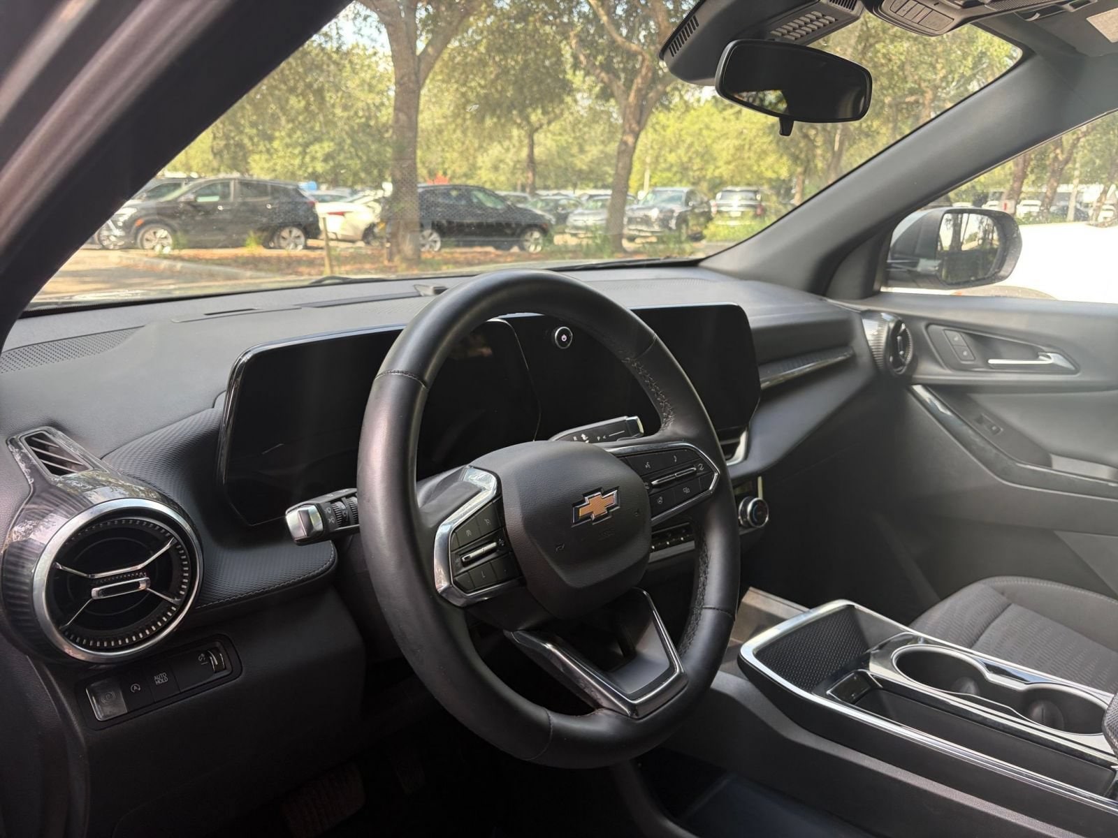 Thumbnail: 2025 Chevrolet Equinox - 34