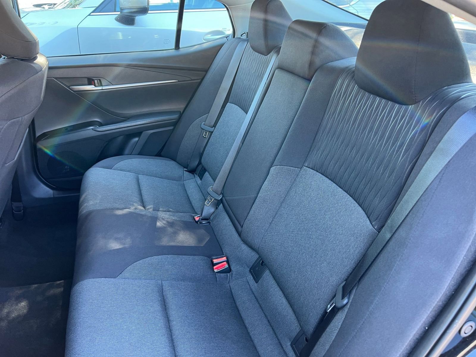 Thumbnail: 2025 Toyota Camry - 32