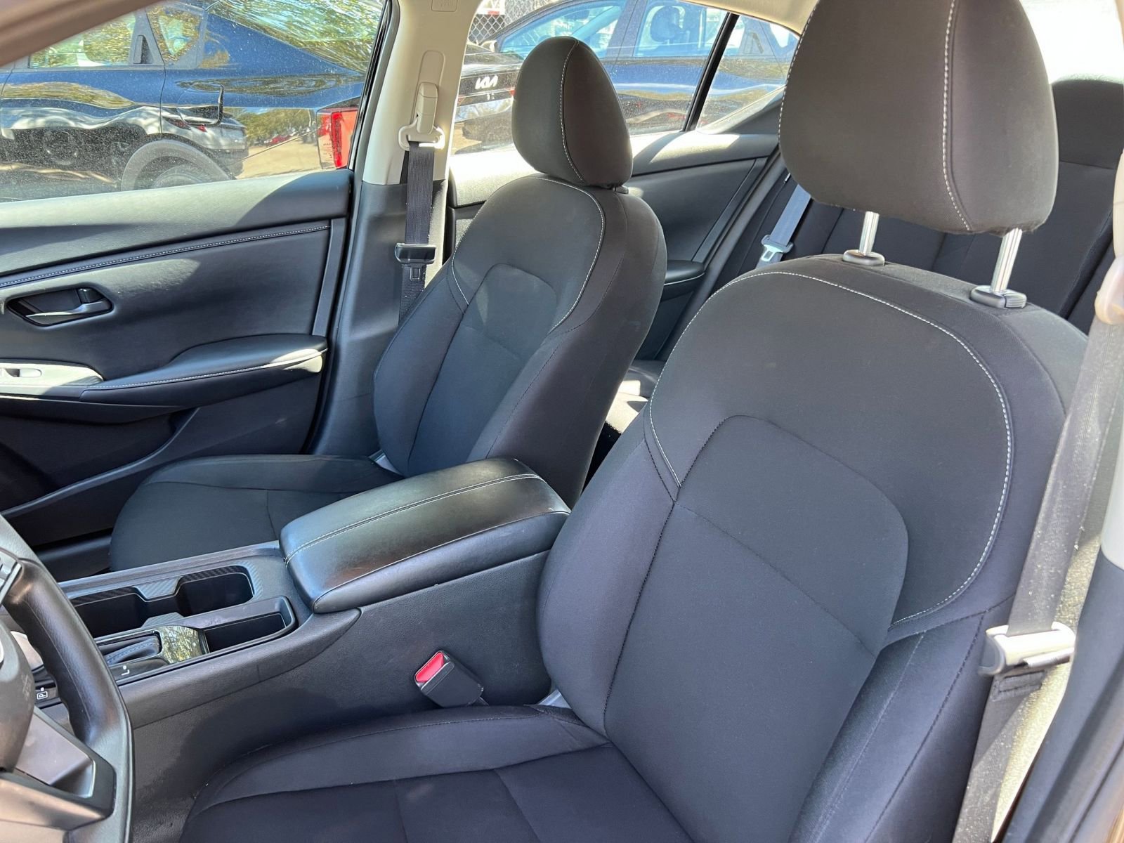 Thumbnail: 2025 Nissan Sentra - 32