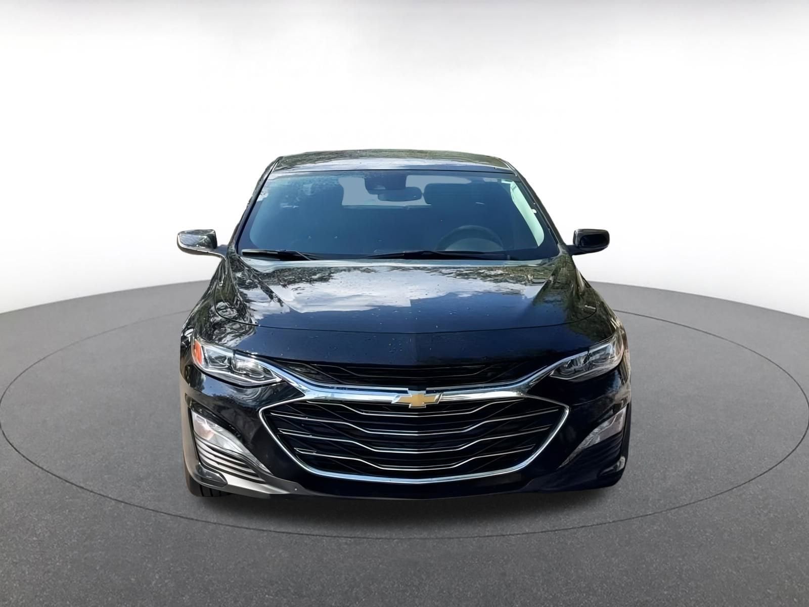 Thumbnail: 2024 Chevrolet Malibu - 4