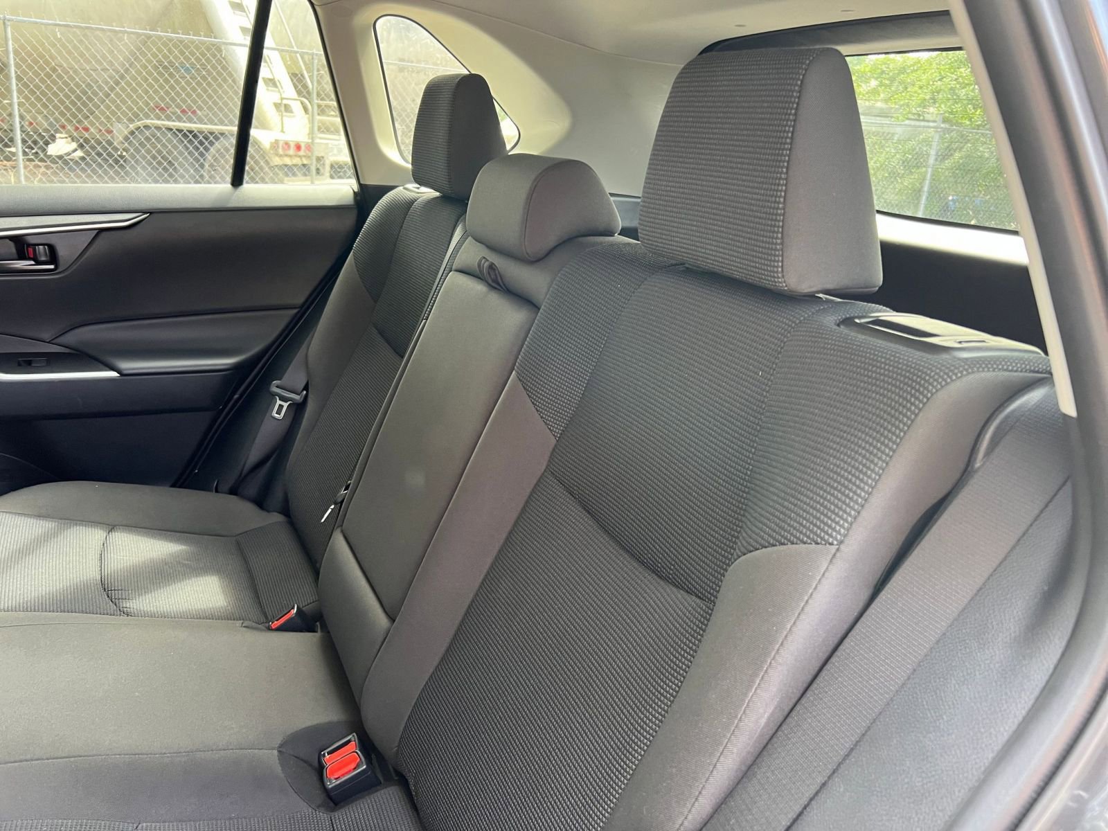 Thumbnail: 2025 Toyota RAV4 - 33