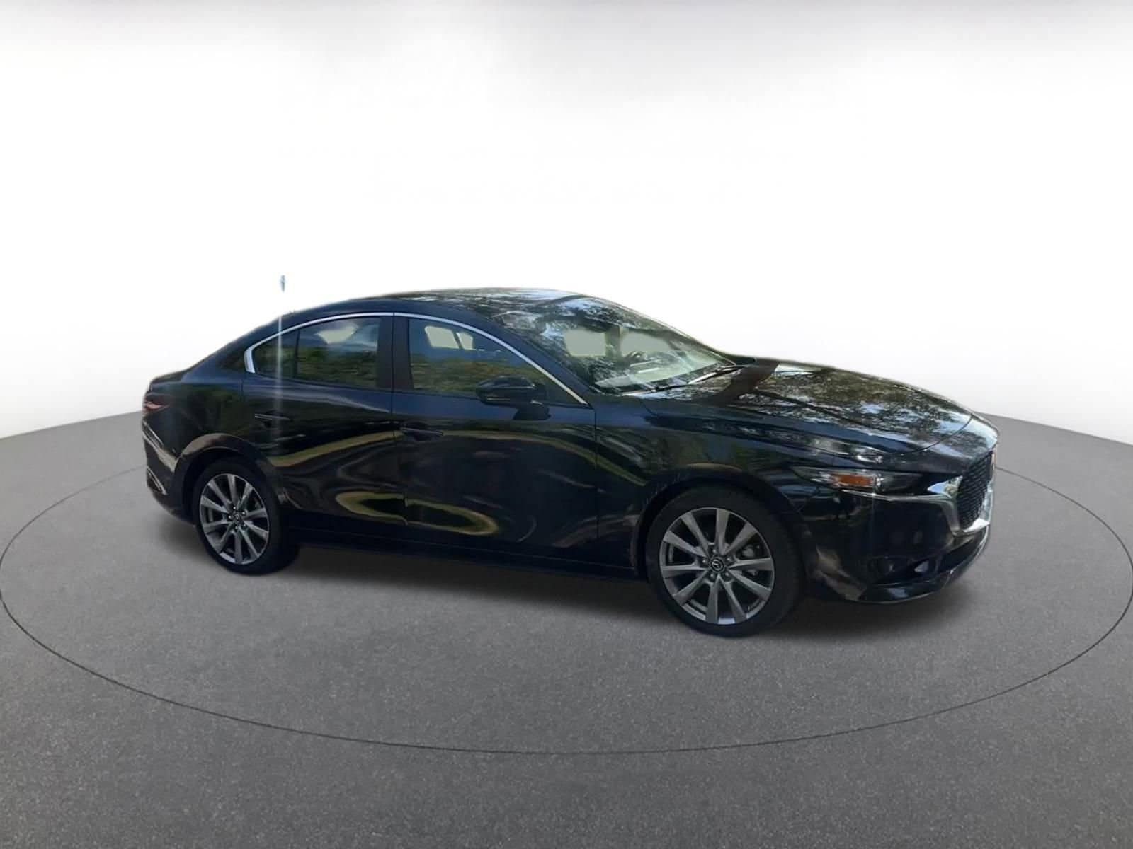 Thumbnail: 2025 Mazda Mazda3 - 2