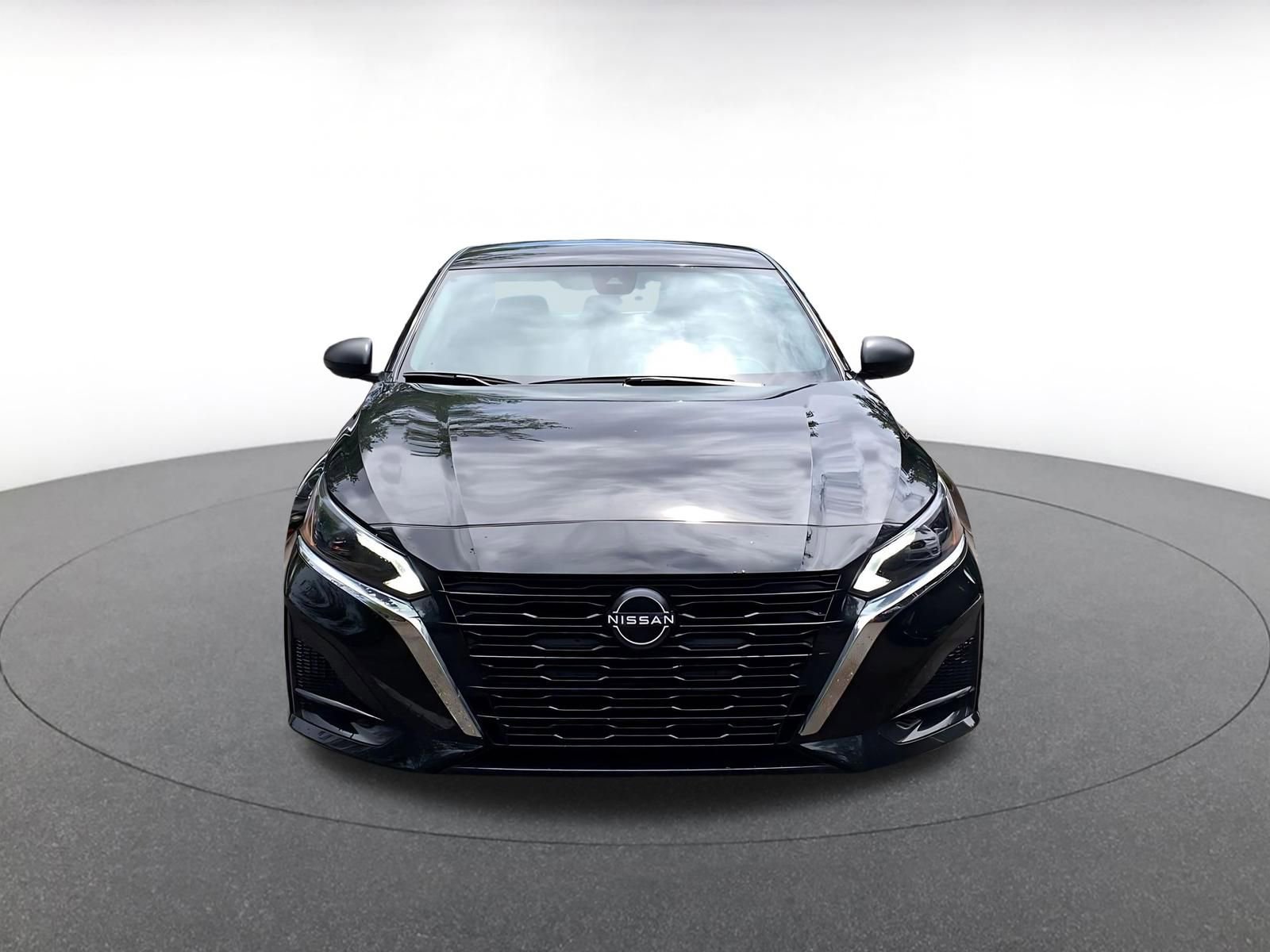 Thumbnail: 2025 Nissan Altima - 2
