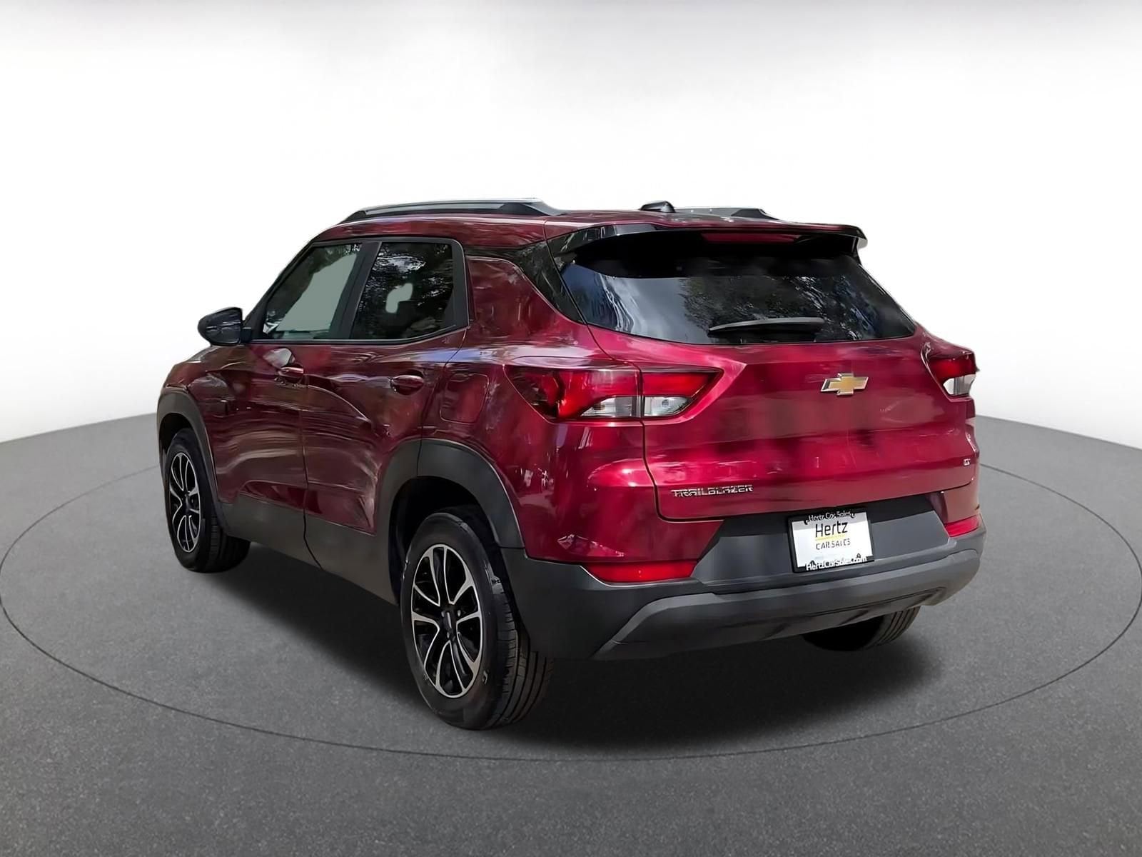 Thumbnail: 2025 Chevrolet TrailBlazer - 11