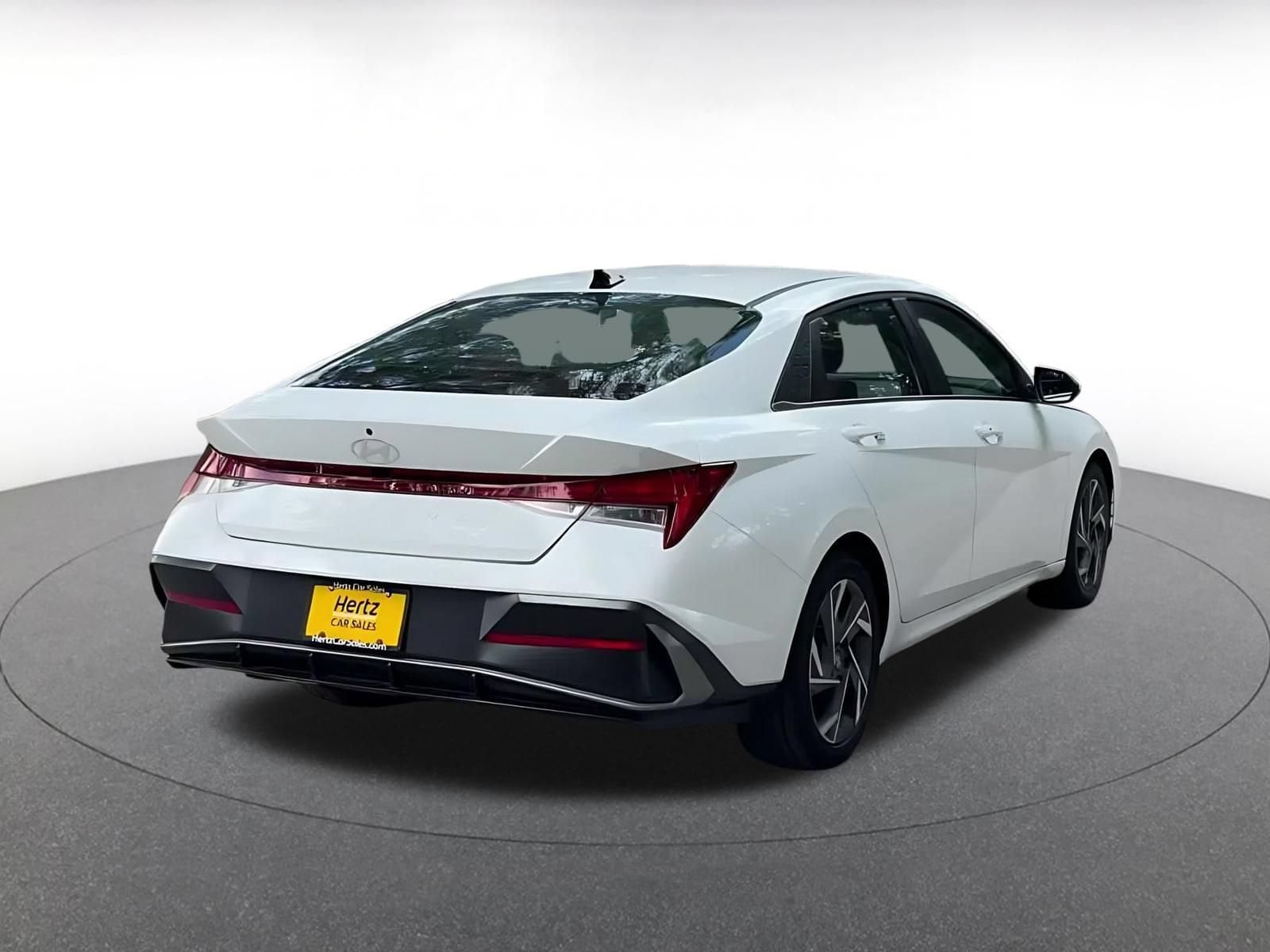 Thumbnail: 2025 Hyundai Elantra - 14