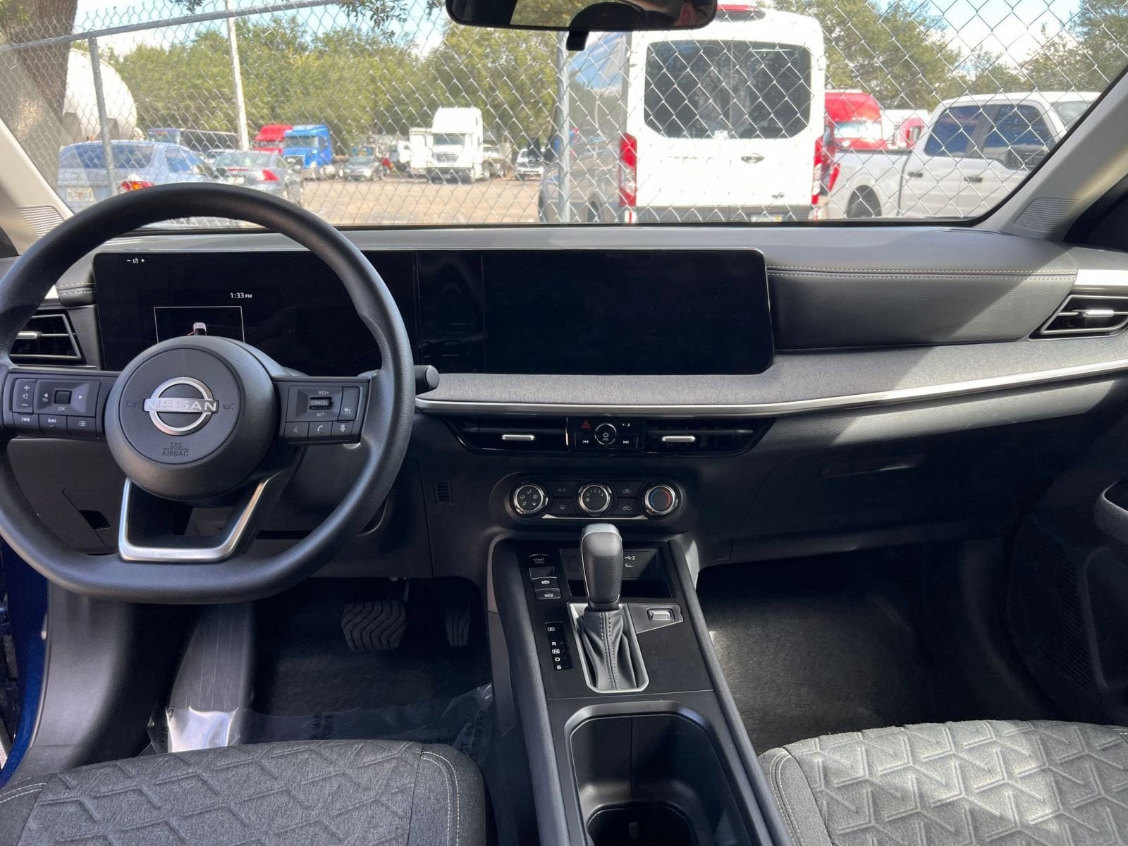 Thumbnail: 2025 Nissan Kicks - 27