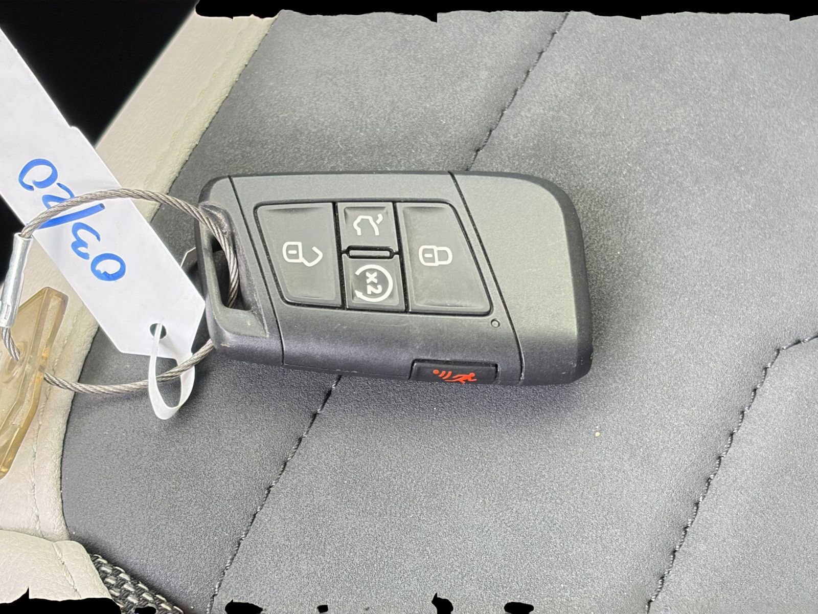 Thumbnail: 2025 Volkswagen Taos - 21