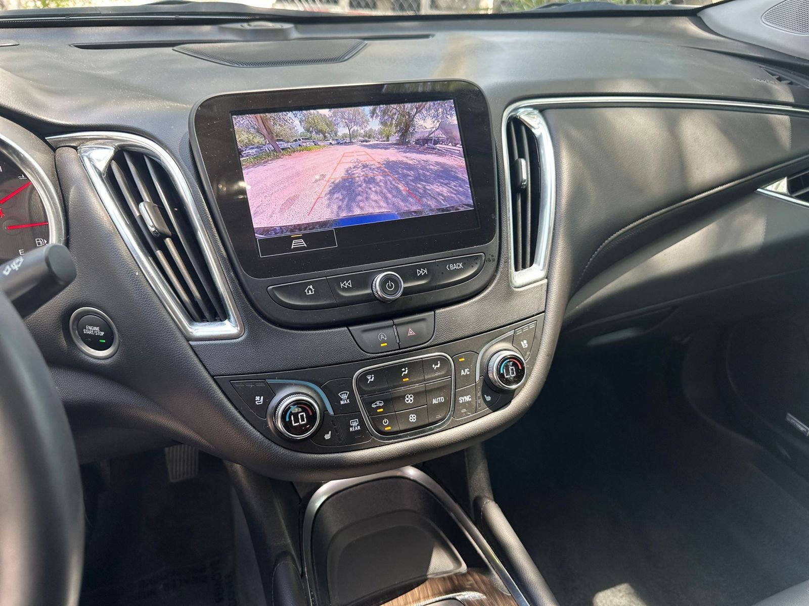 Thumbnail: 2024 Chevrolet Malibu - 17