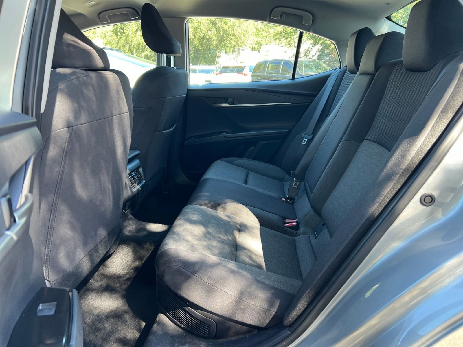 Thumbnail: 2025 Toyota Camry - 20