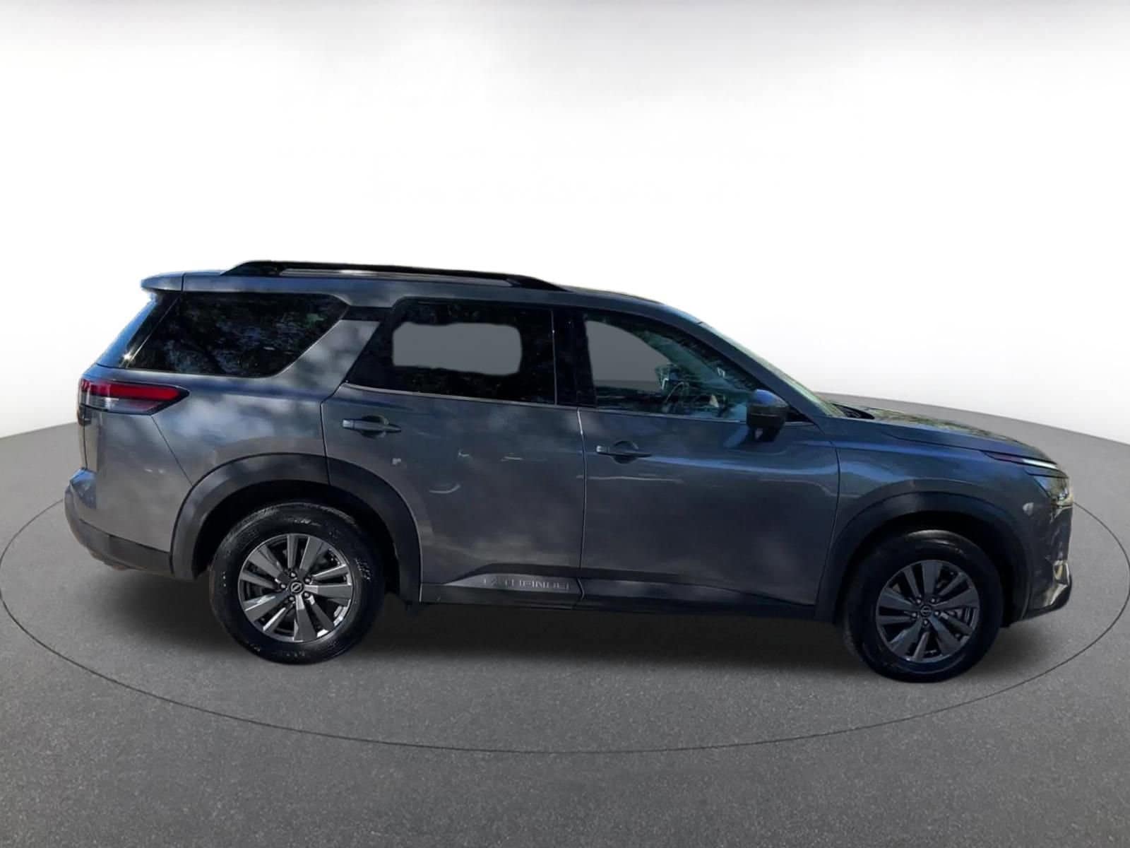 Thumbnail: 2025 Nissan Pathfinder - 16