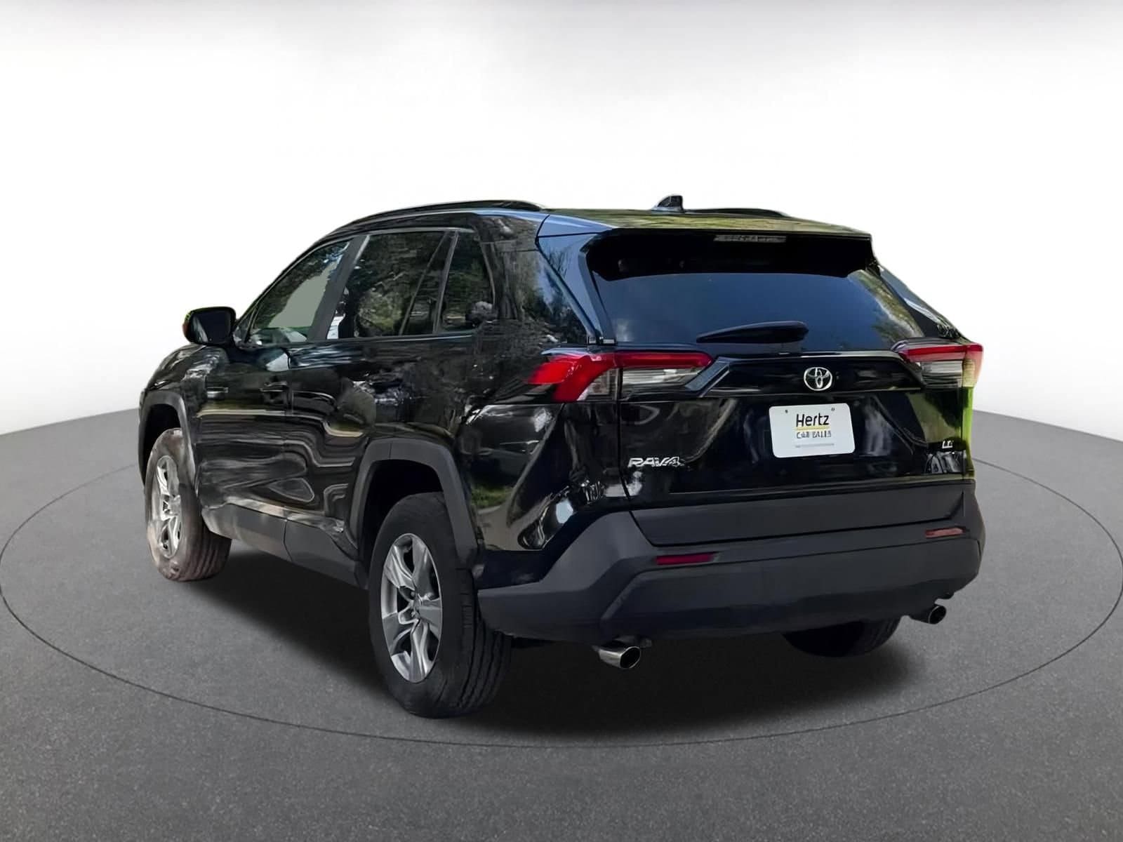 Thumbnail: 2025 Toyota RAV4 - 11