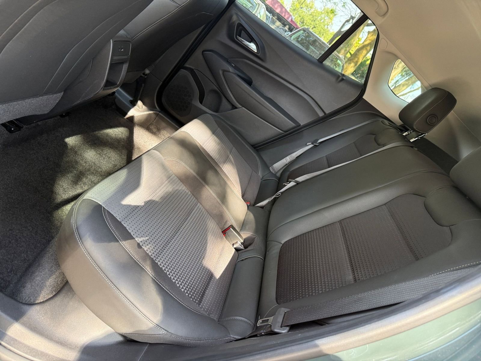 Thumbnail: 2025 Chevrolet Trax - 20