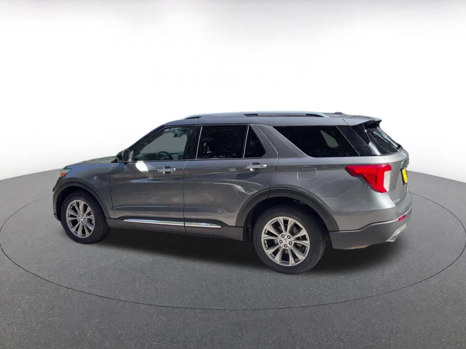 Thumbnail: 2024 Ford Explorer - 10