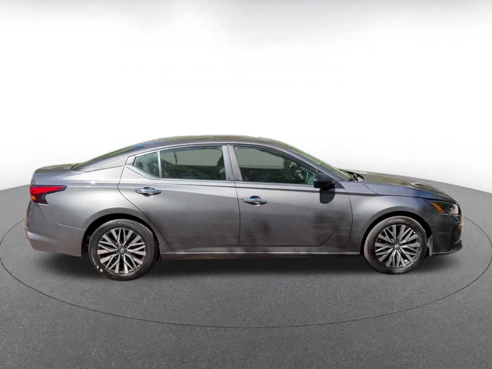 Thumbnail: 2025 Nissan Altima - 16