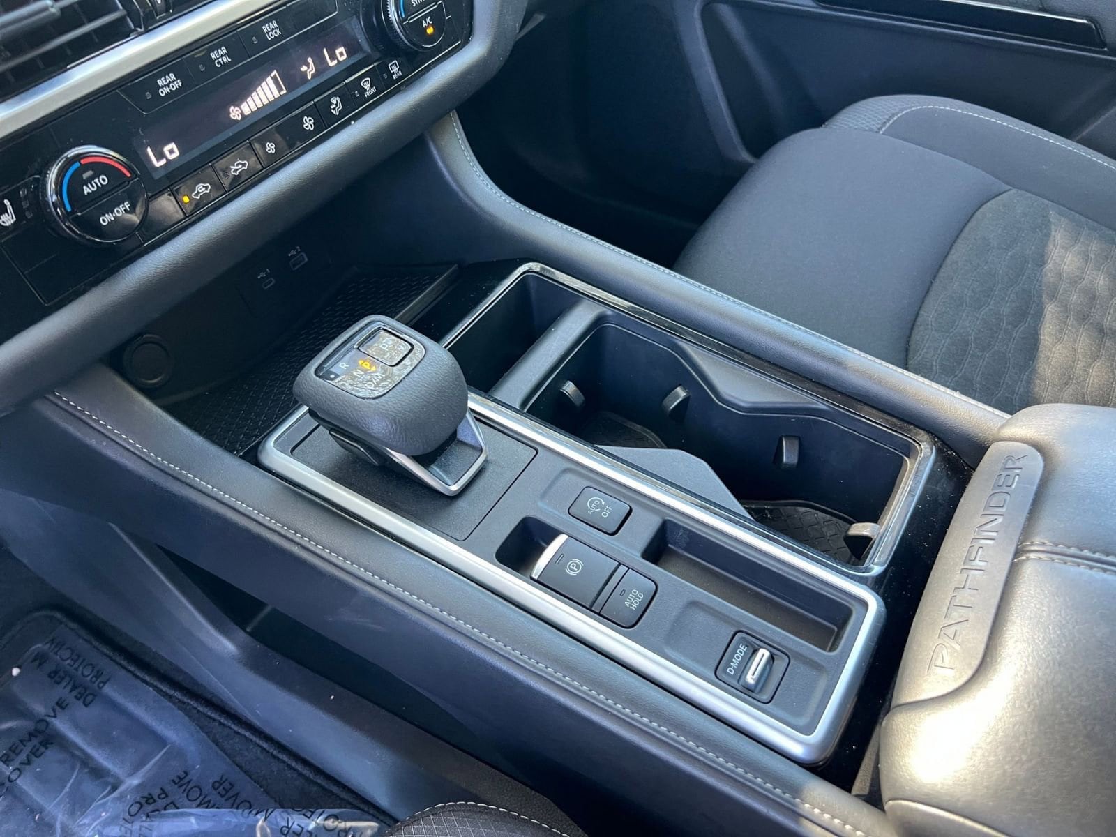 Thumbnail: 2025 Nissan Pathfinder - 35