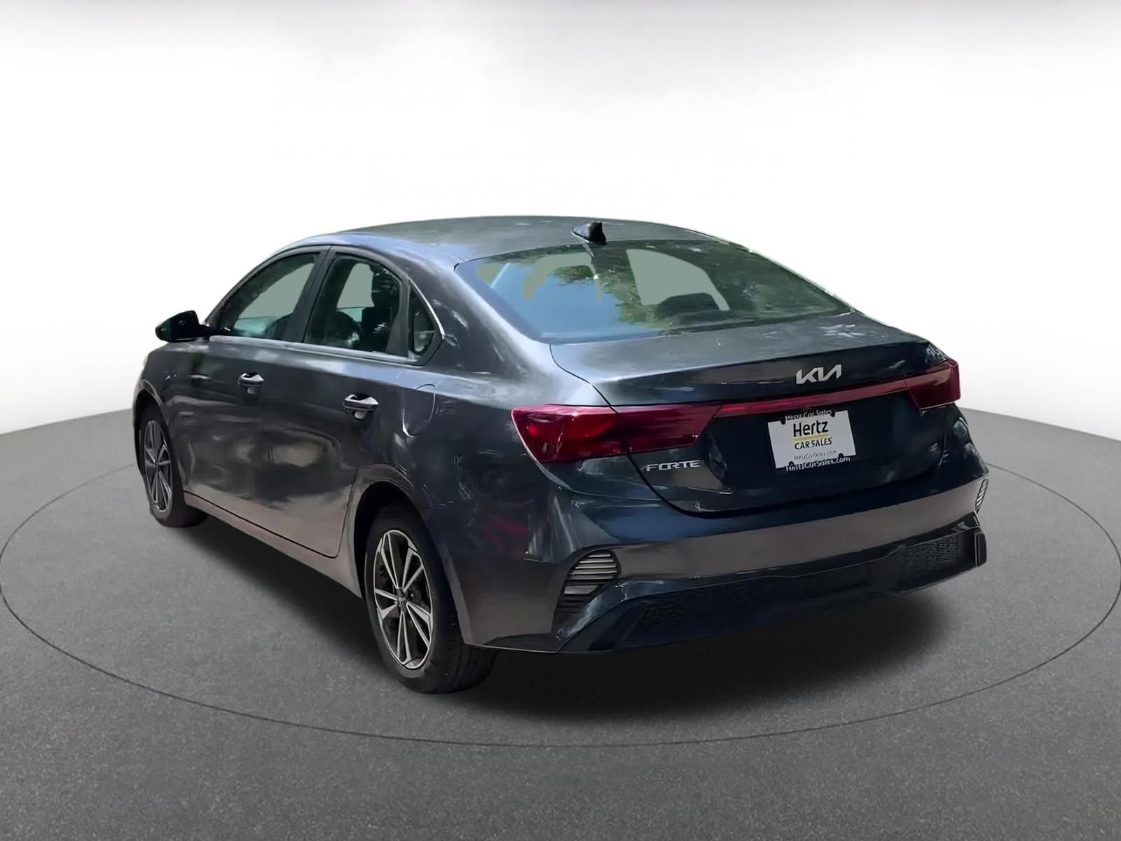 Thumbnail: 2024 Kia Forte - 11