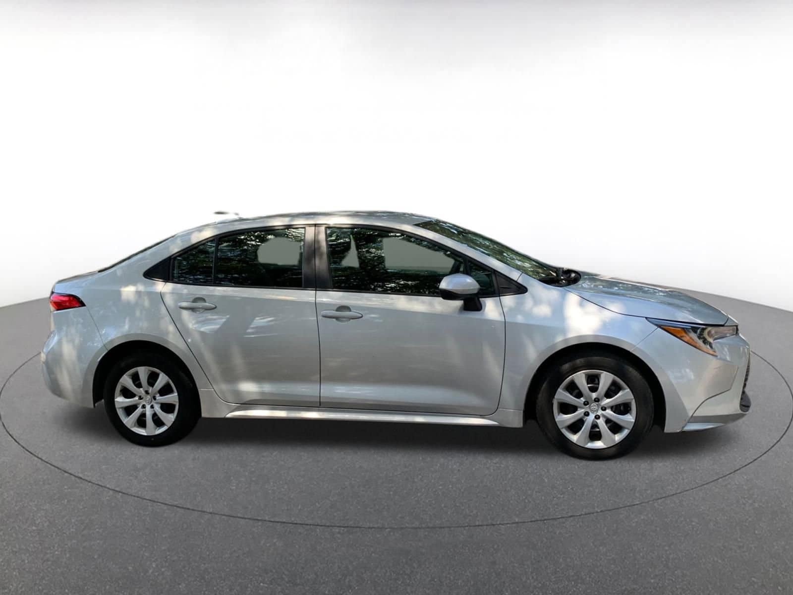 Thumbnail: 2024 Toyota Corolla - 8