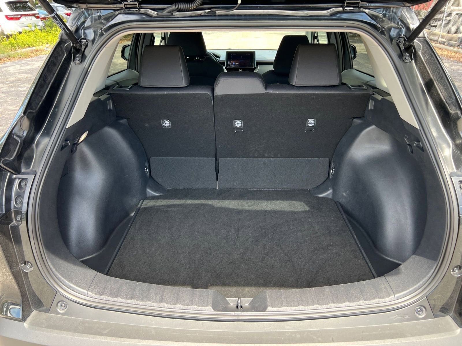 Thumbnail: 2025 Toyota Corolla Cross - 24