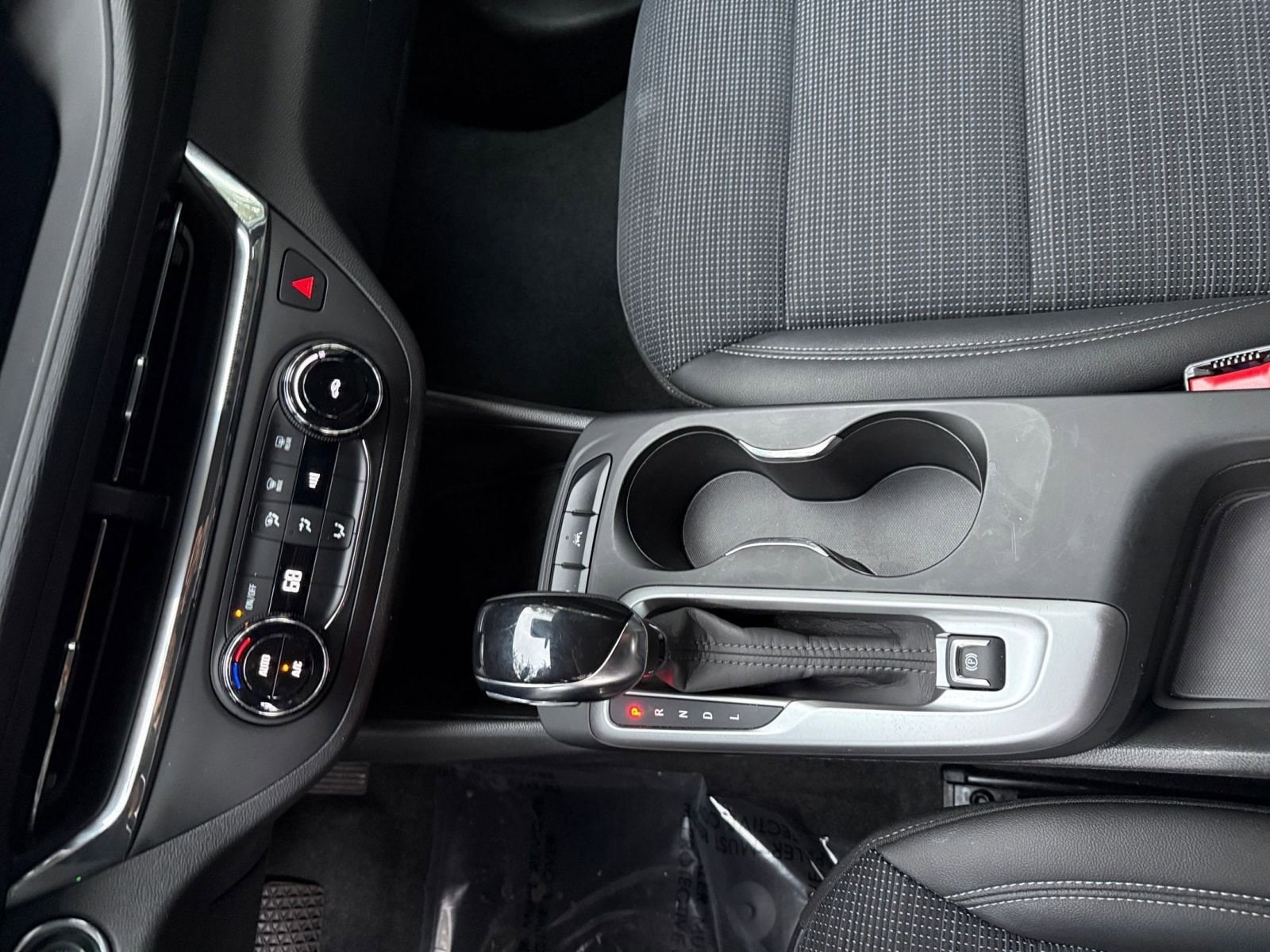 Thumbnail: 2025 Buick Envista - 35