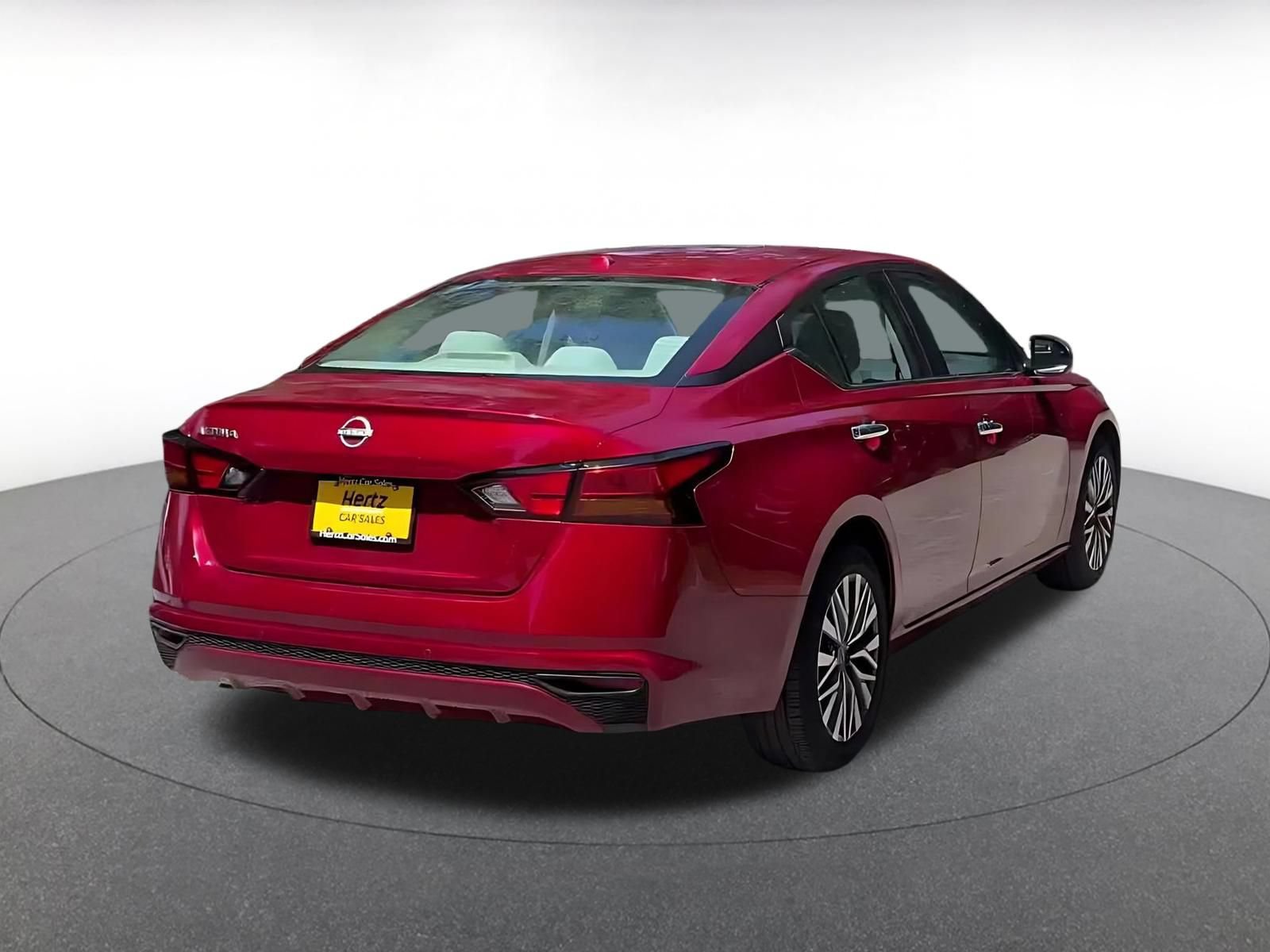 Thumbnail: 2025 Nissan Altima - 11