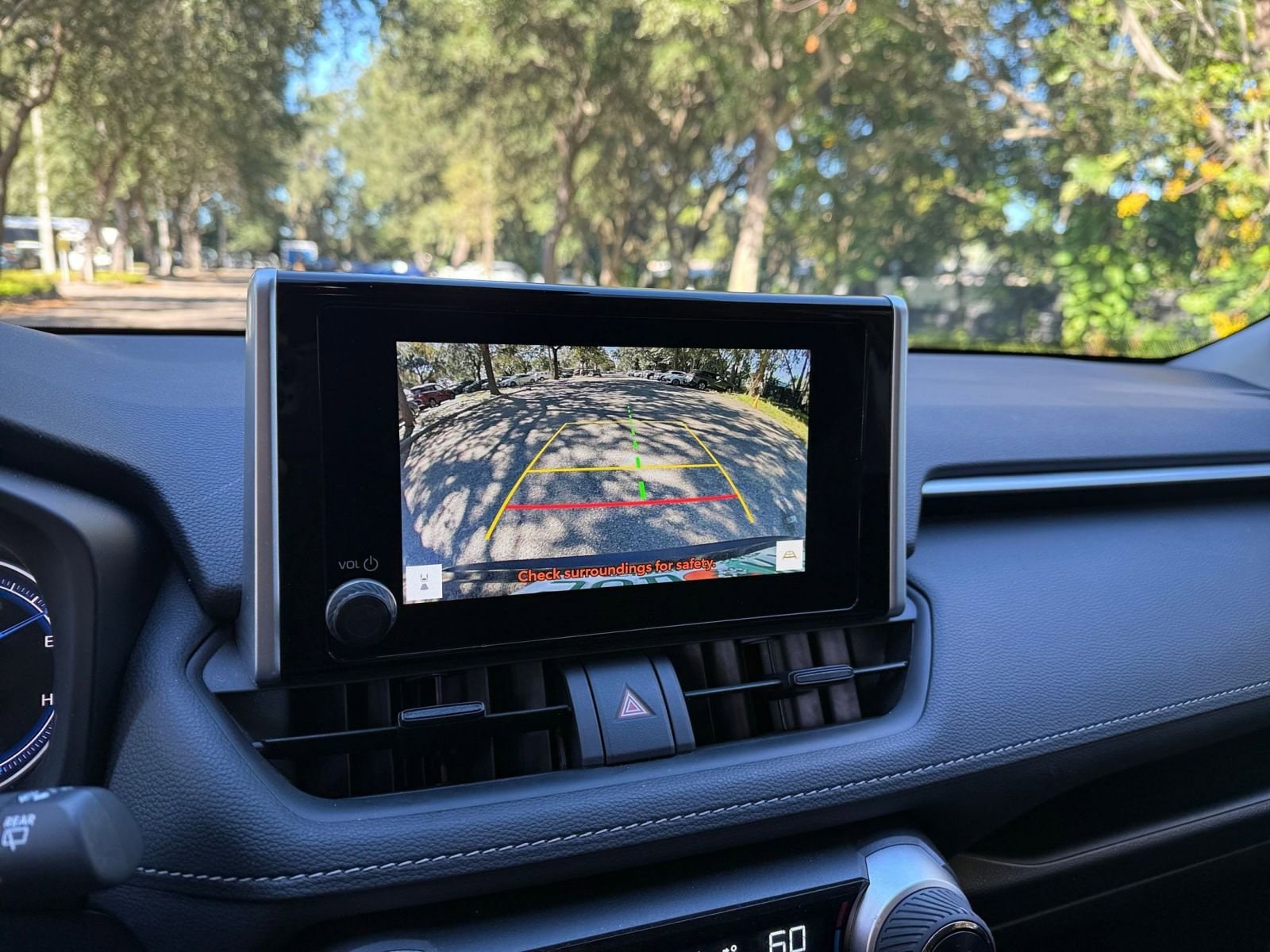 Thumbnail: 2025 Toyota RAV4 - 17