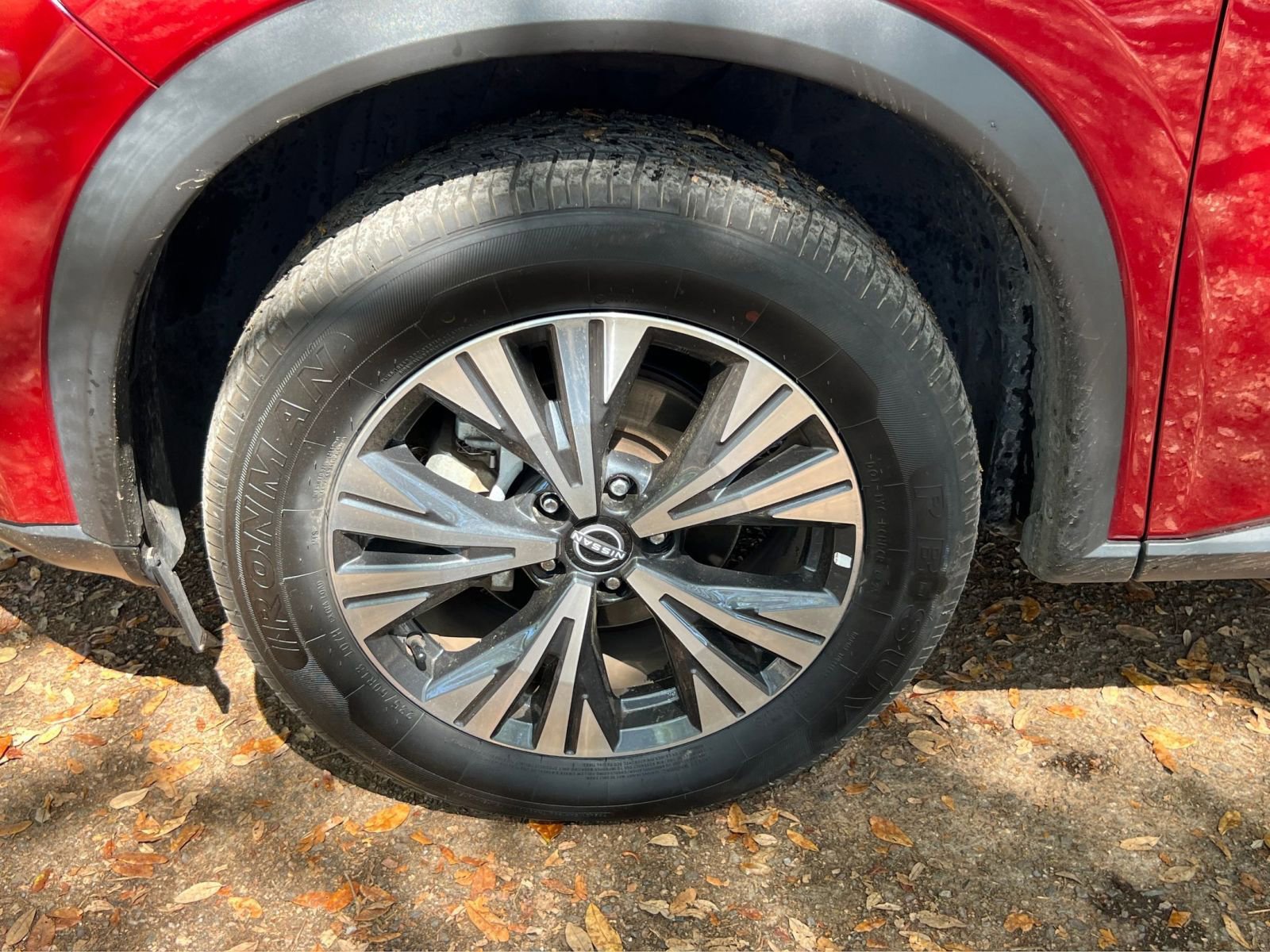 Thumbnail: 2023 Nissan Rogue - 25