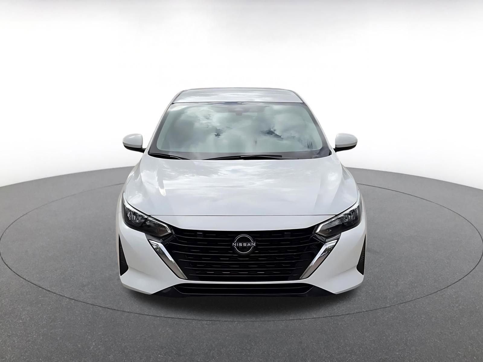 Thumbnail: 2025 Nissan Sentra - 4