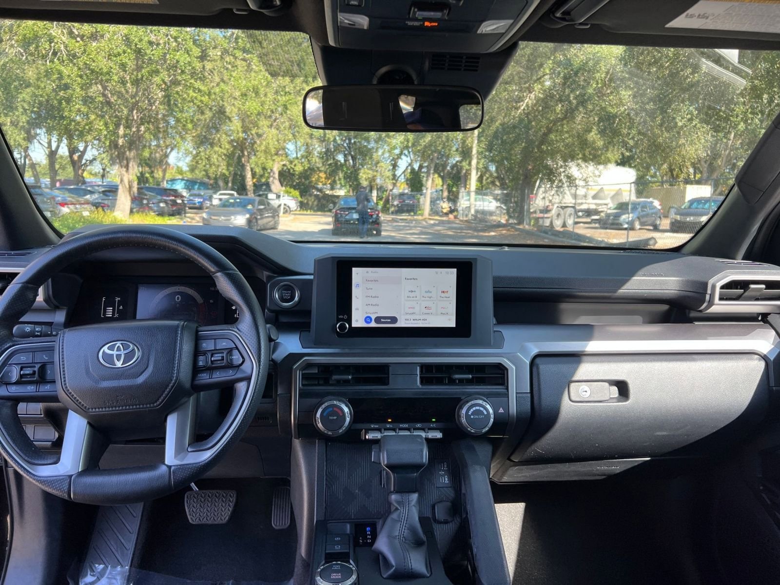 Thumbnail: 2025 Toyota 4Runner - 27